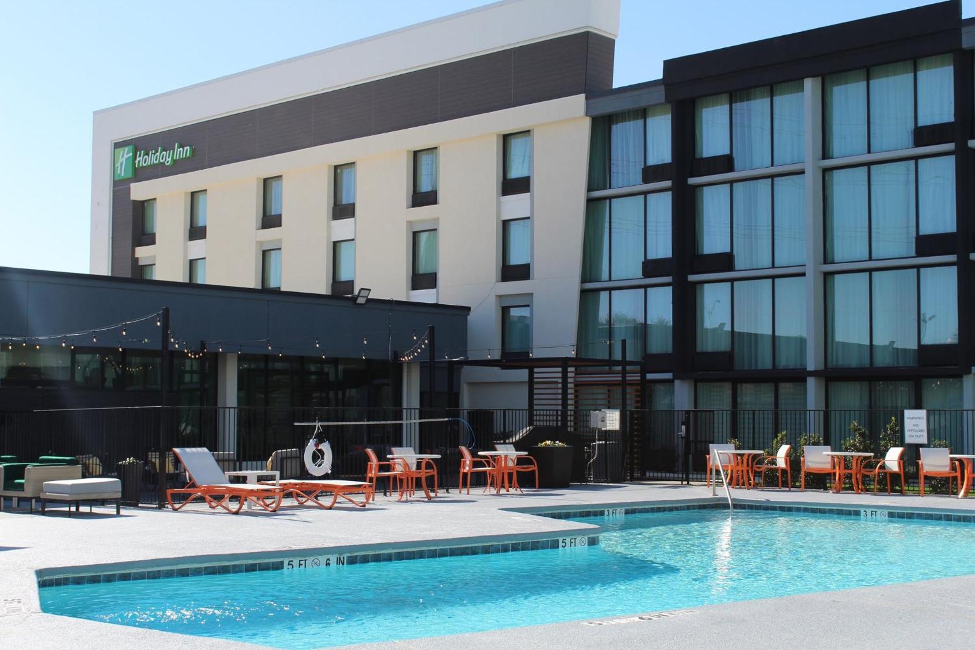 Holiday Inn Dallas Market Ctr Love Field By Ihg Exterior photo