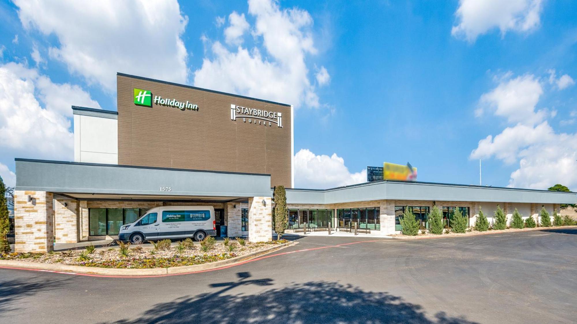 Holiday Inn Dallas Market Ctr Love Field By Ihg Exterior photo